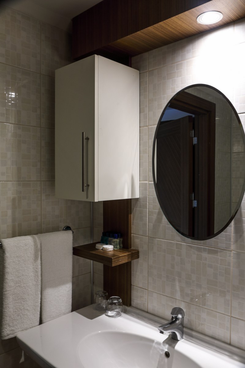 Carefree barre mirror