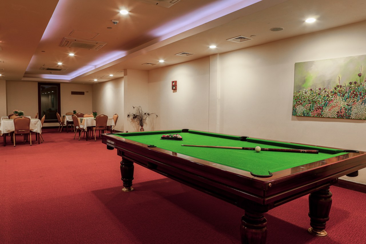 Carefree billiards