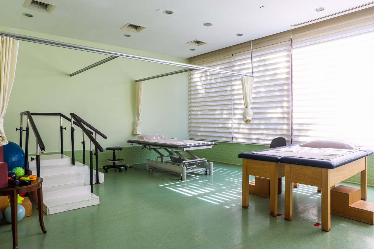 Carefree physiotherapy 3