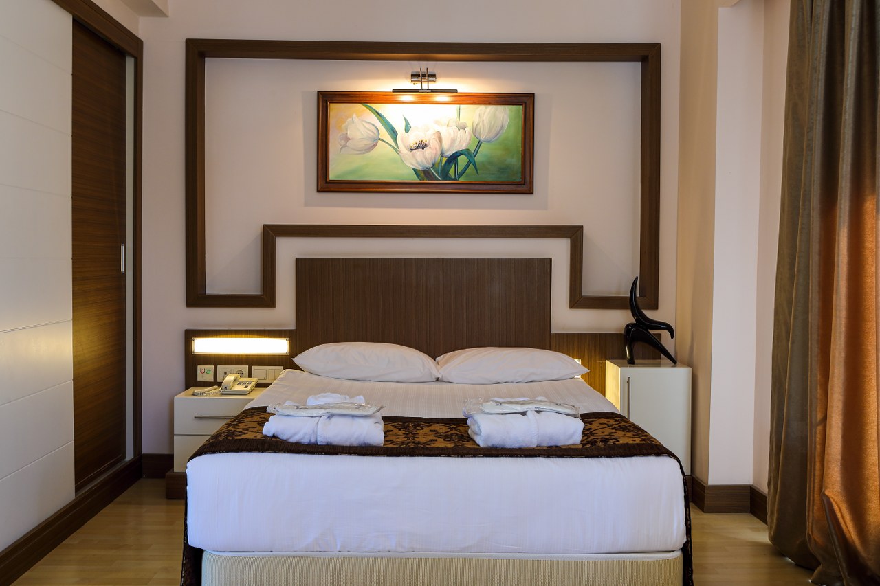 Carefree room bed