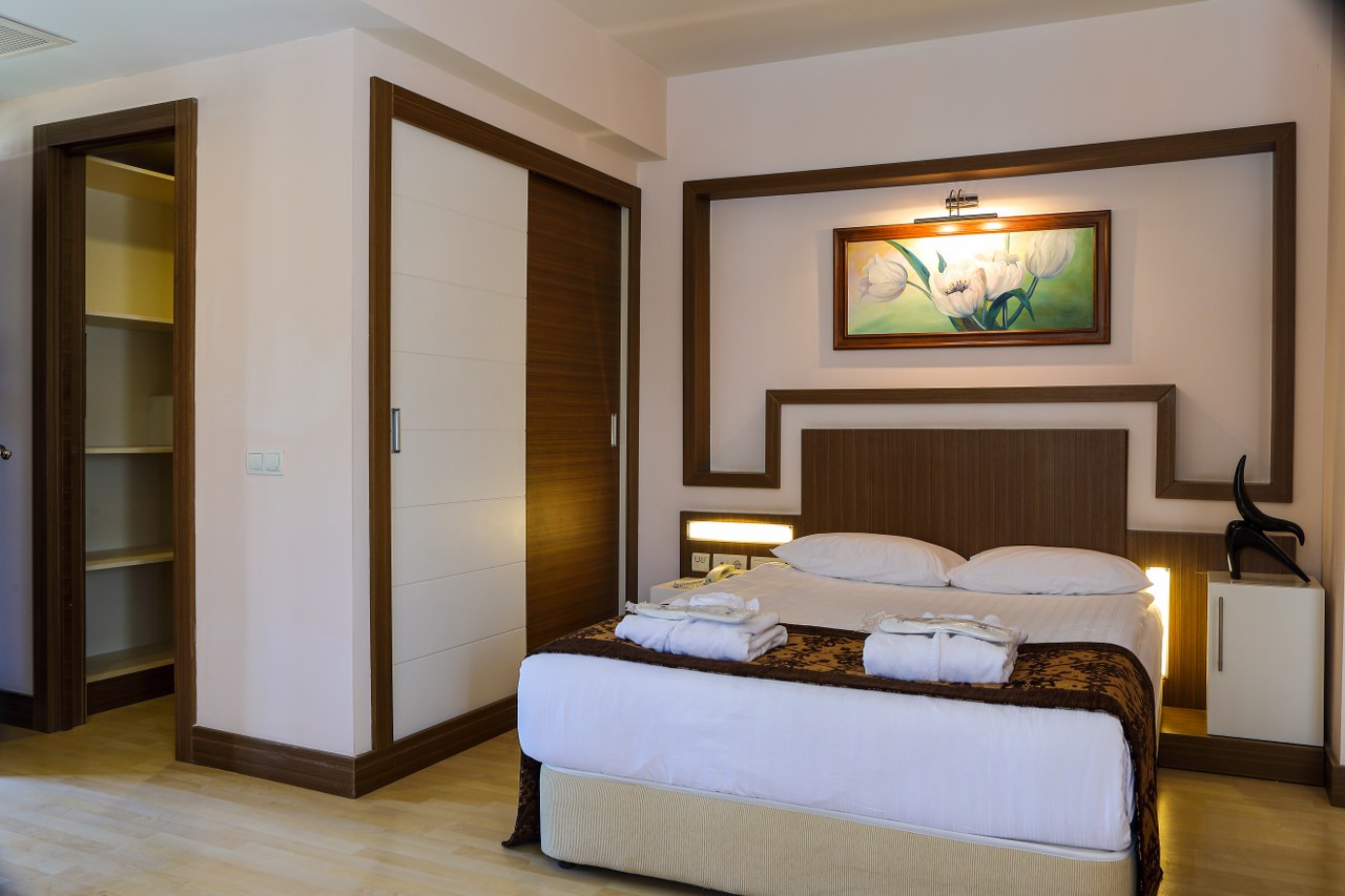 Carefree room